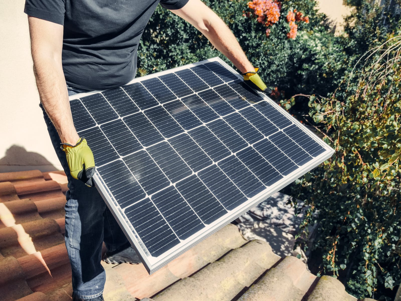 Se pone en marcha la planta de reciclaje que recupera el 95% de los paneles fotovoltaicos